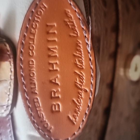 Purse - Picture 2 of 3